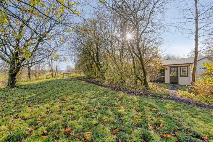 Photo 32 of Weereweg 71