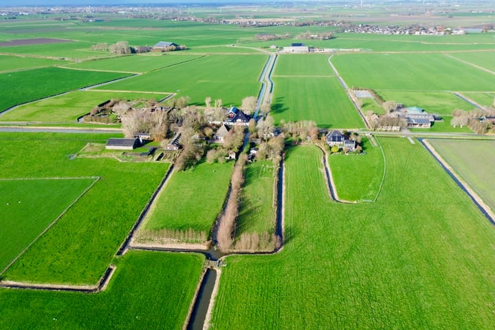 Photo 36 of Weereweg 71