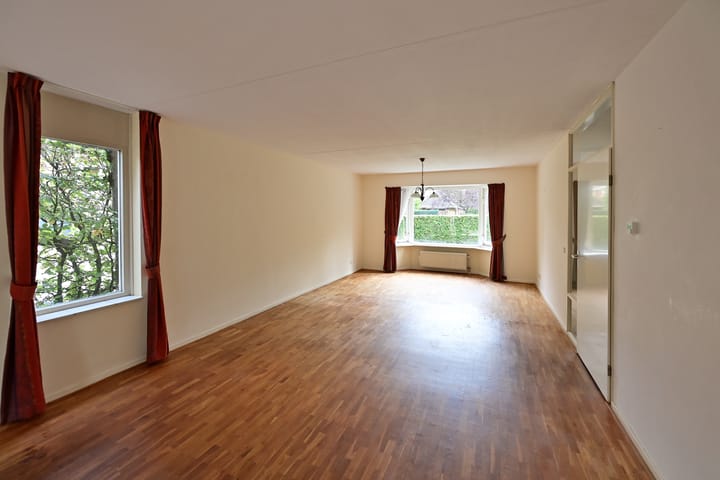 Photo 3 of Bremstraat 15