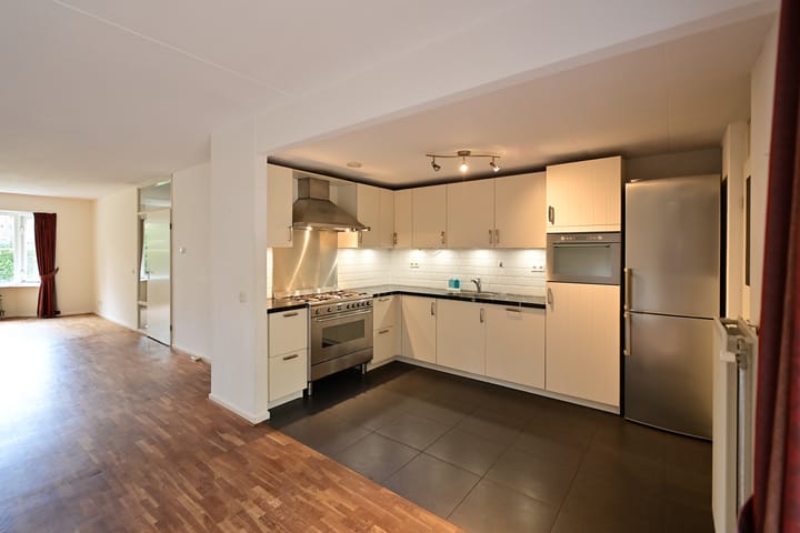 Photo 6 of Bremstraat 15