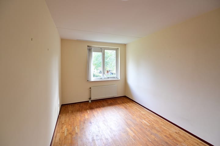 Photo 9 of Bremstraat 15