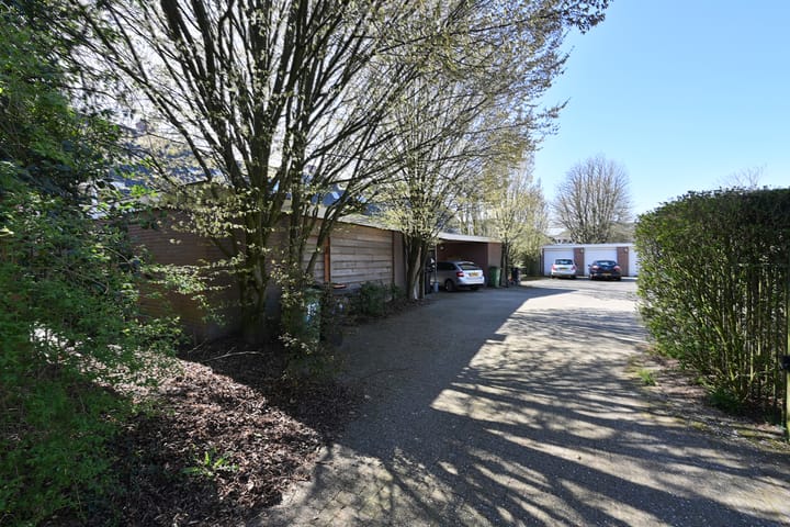 Photo 21 of Bremstraat 15