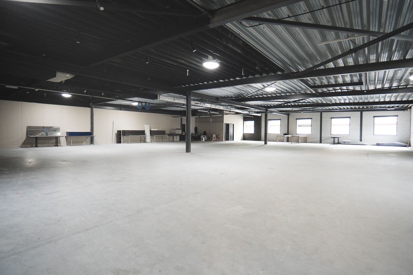 View photo 2 of Volume 8