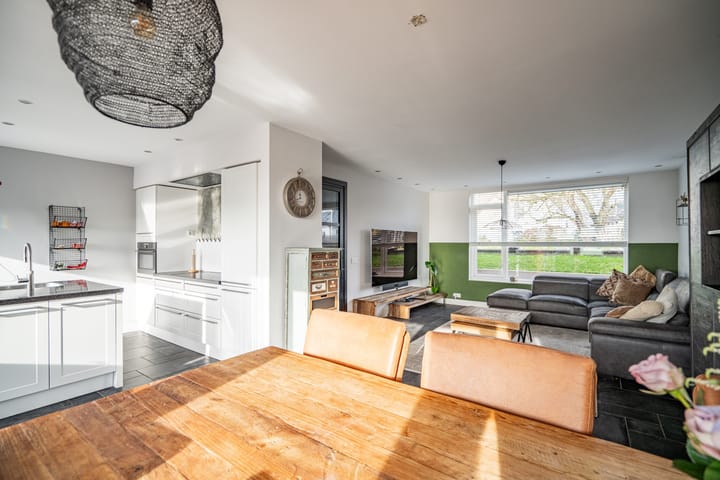 Photo 11 of Doctor van Noortstraat 14