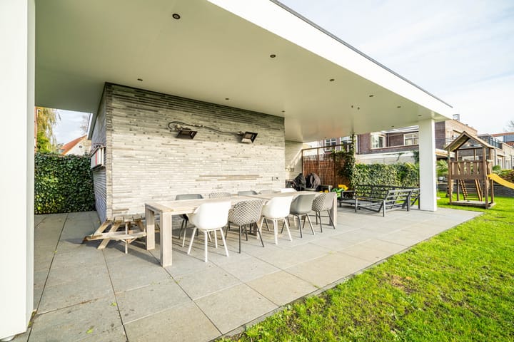 Photo 19 of Doctor van Noortstraat 14