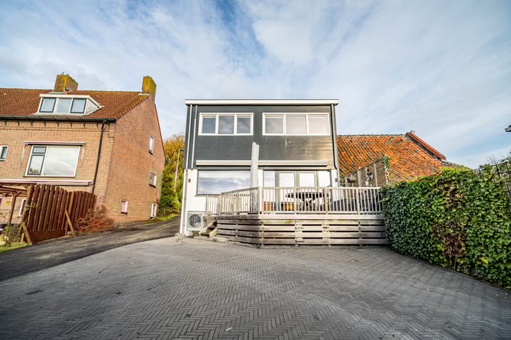 Photo 26 of Doctor van Noortstraat 14