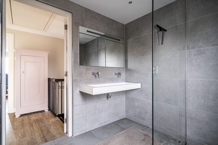 Photo 43 of Doctor van Noortstraat 14