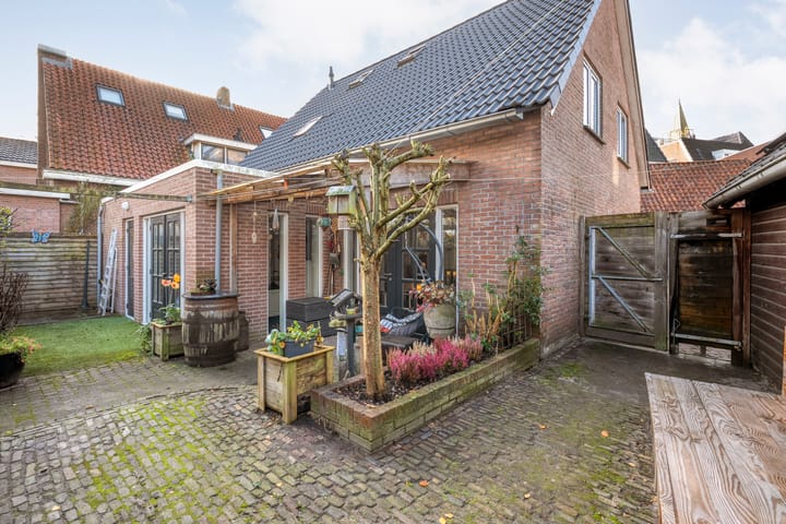 Foto 40 van Tuinstraat 5