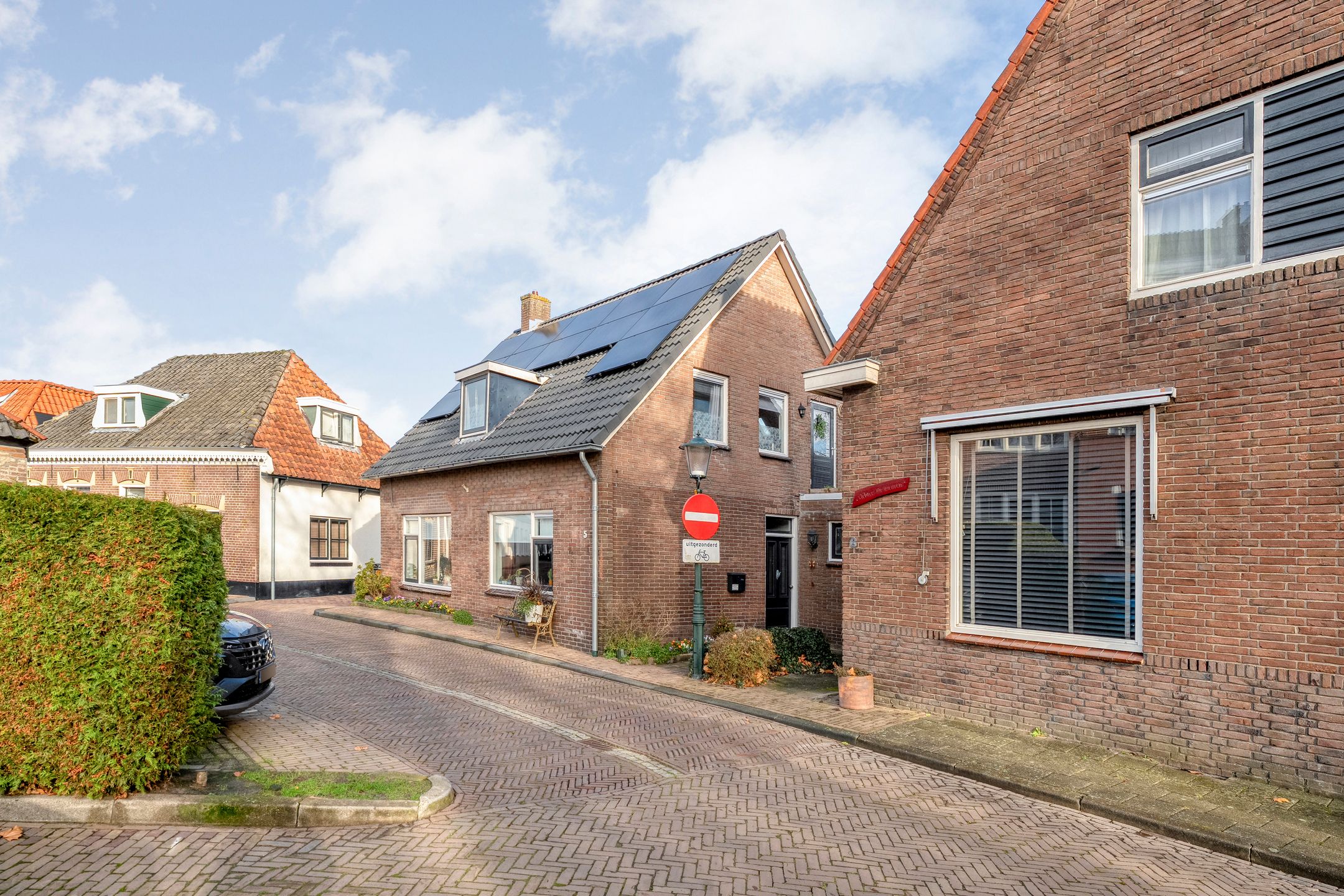 Photo 48 of Tuinstraat 5