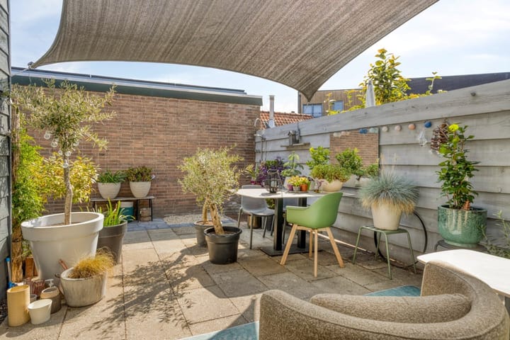 Photo 25 of Blaaubeenstraat 63