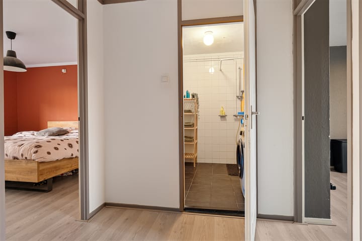 Photo 18 of IJselstraat 151