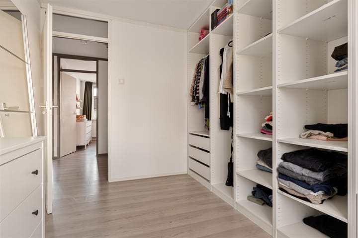 Photo 30 of IJselstraat 151