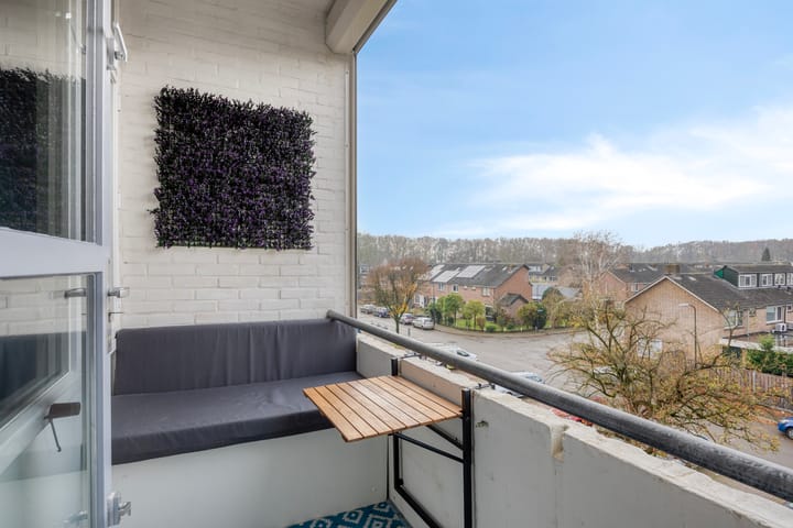 Photo 4 of Lekstraat 171