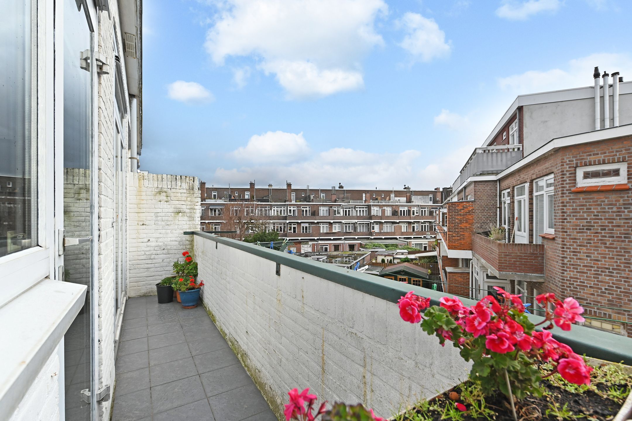 Photo 15 of Amandelstraat 36