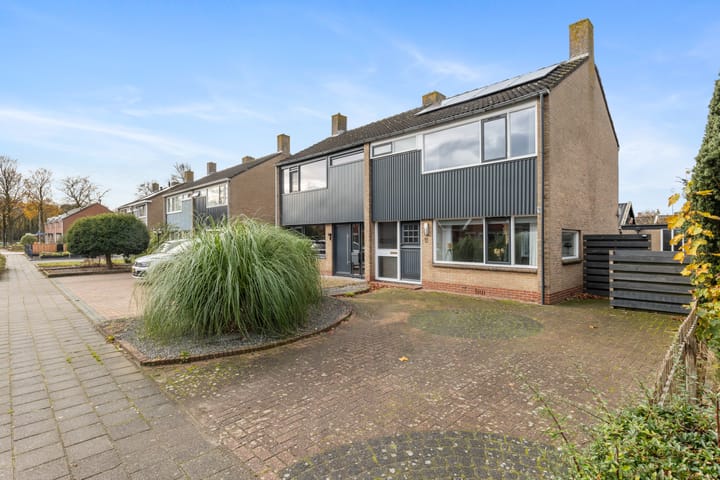 Foto 2 van Dwarslaan 11