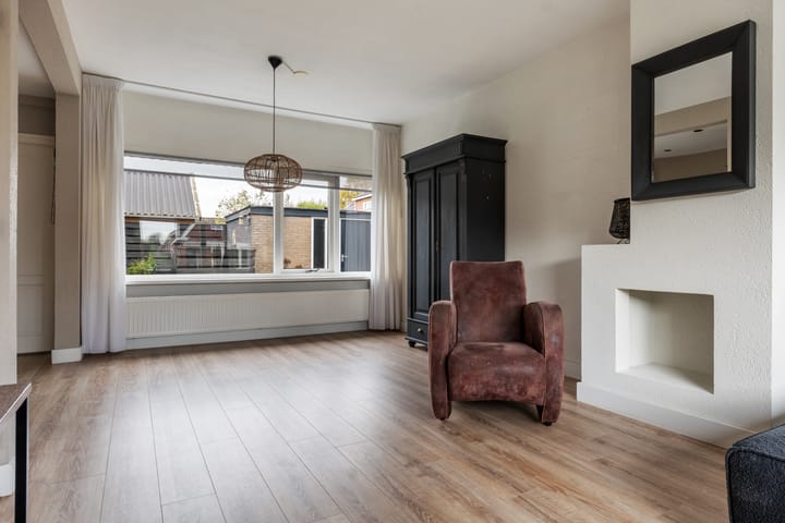 Foto 16 van Dwarslaan 11