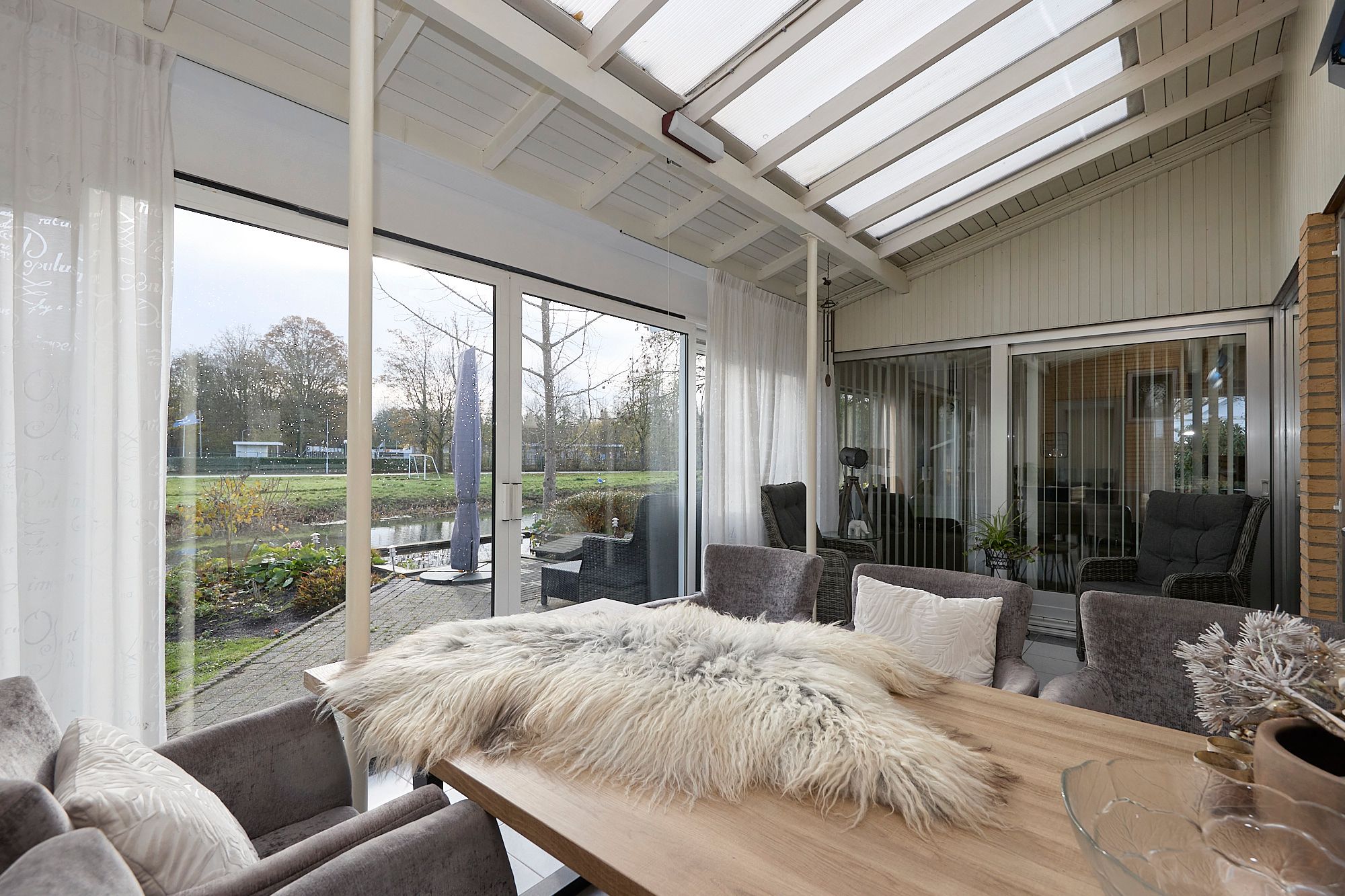 Foto 3 van van Middelhovenstraat 42