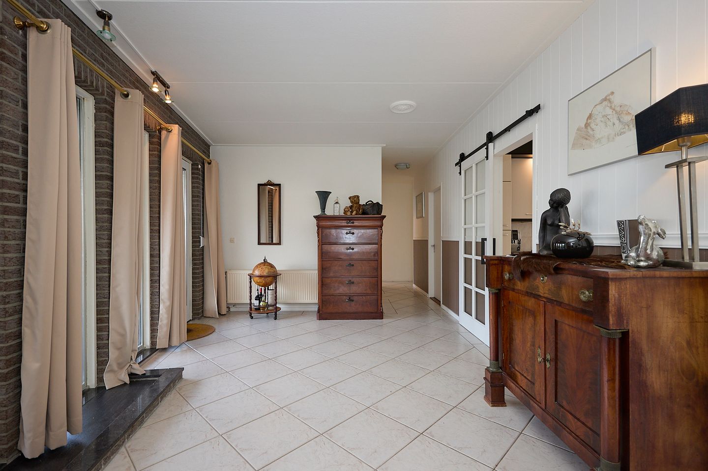 Foto 5 van van Middelhovenstraat 42