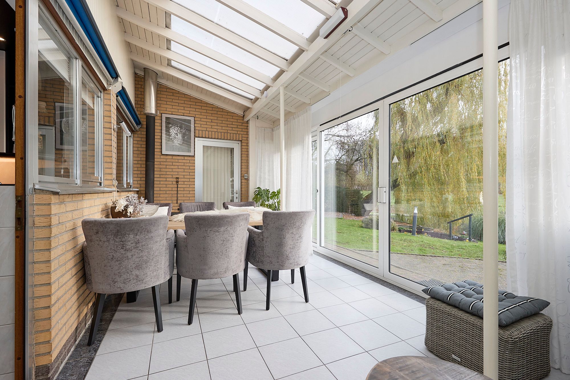 Foto 9 van van Middelhovenstraat 42