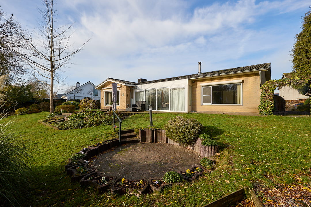 Foto 13 van van Middelhovenstraat 42