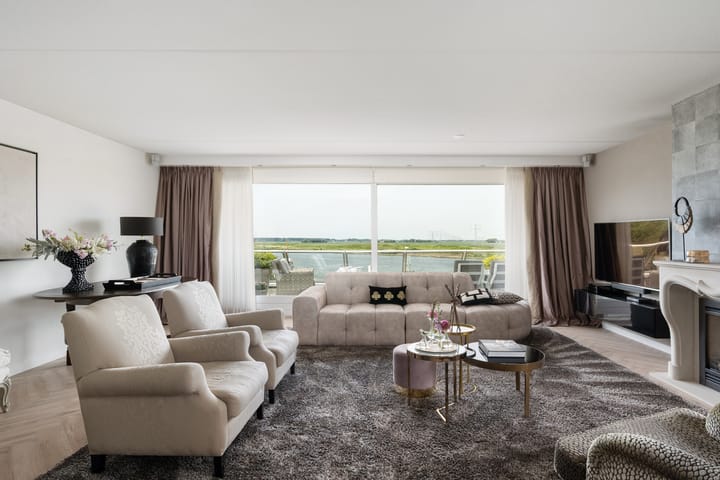 Photo 11 of Scheepswerf 304