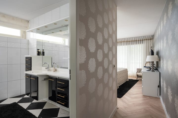 Photo 24 of Scheepswerf 304