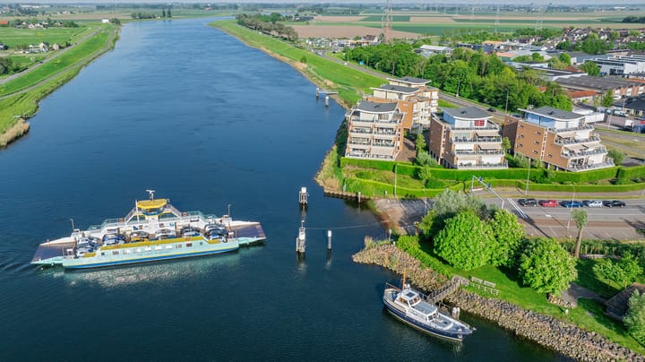 Photo 37 of Scheepswerf 304