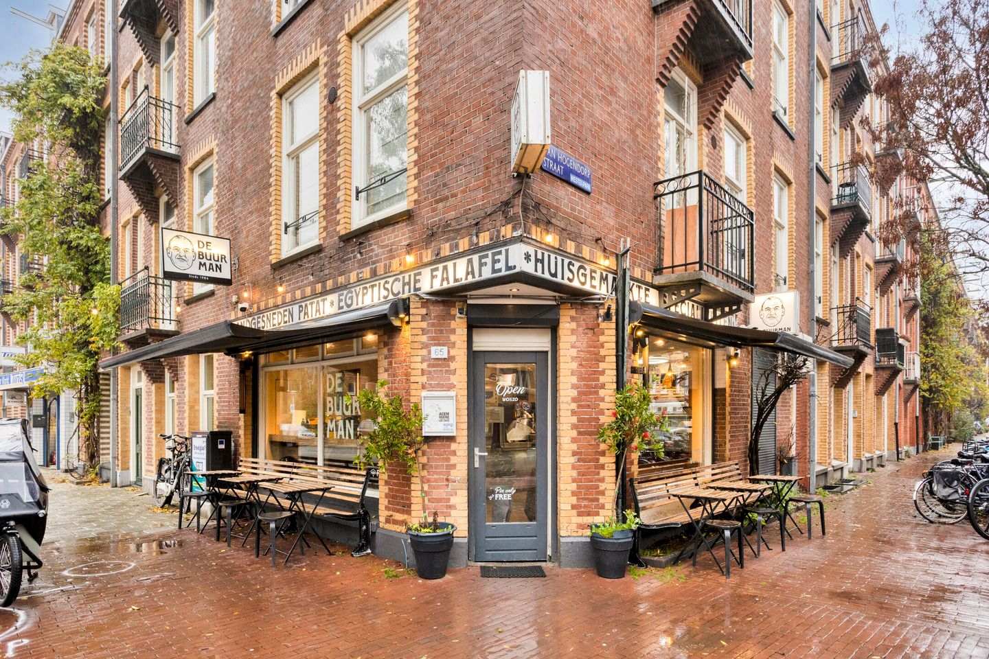 Photo 25 of Van Boetzelaerstraat 94-3