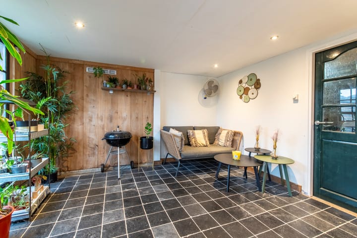 Photo 3 of Eikenlaan 7