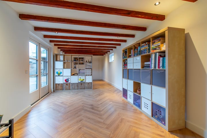 Photo 21 of Eikenlaan 7