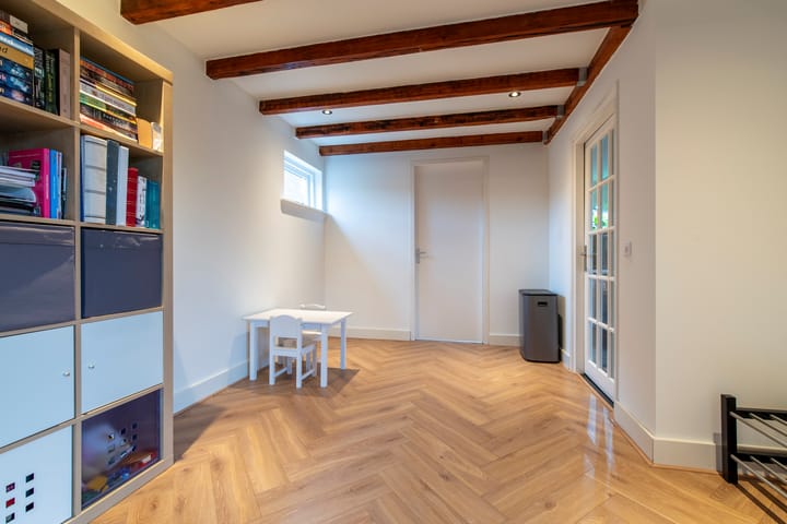 Photo 24 of Eikenlaan 7