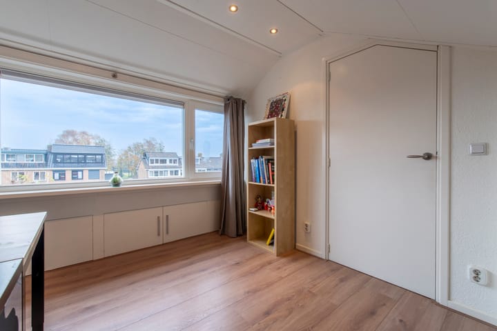 Photo 46 of Eikenlaan 7