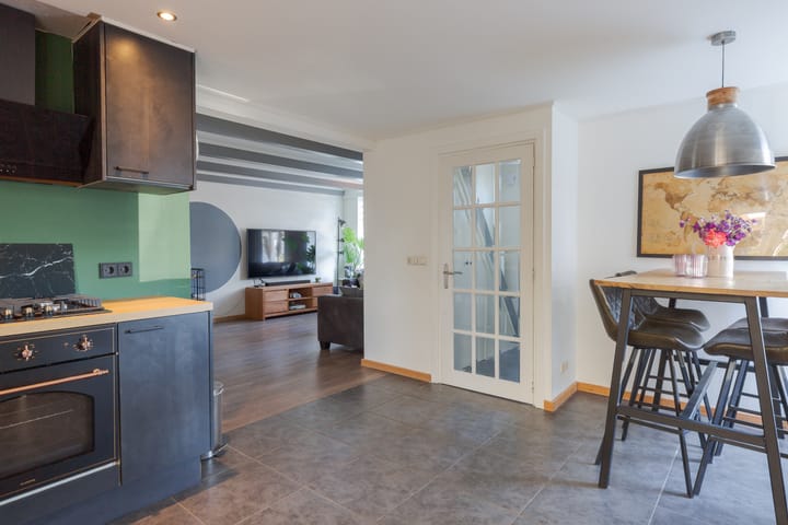 Foto 15 van Jeltewei 72