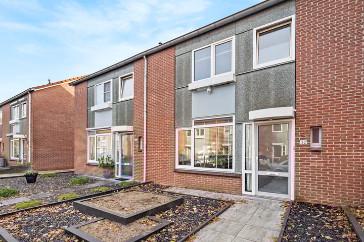 Foto 1 van Maria Stuartlaan 32