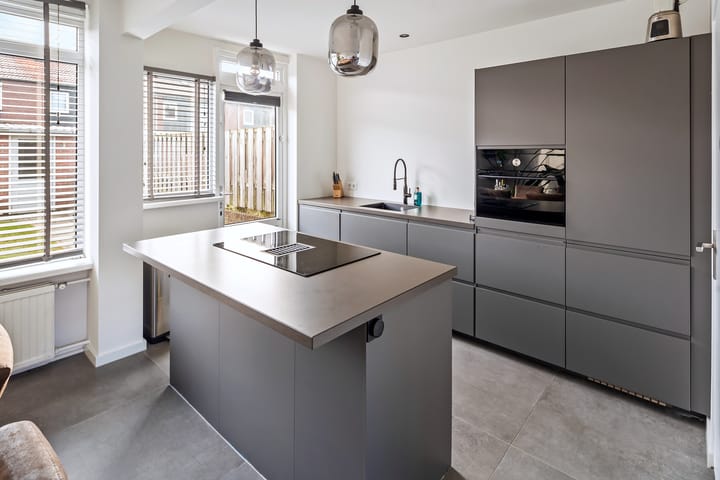 Foto 10 van Maria Stuartlaan 32