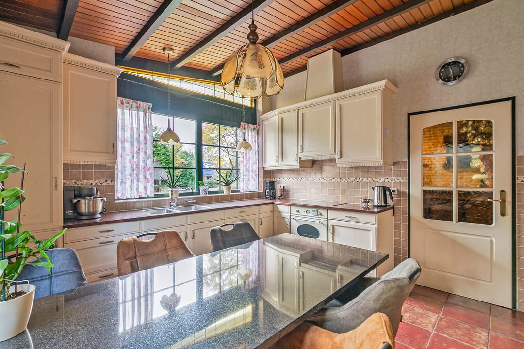 Photo 23 of Oude Meerdijk 153