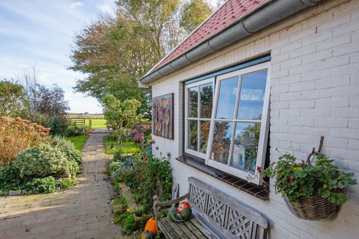 Photo 44 of Hoornderweg 17