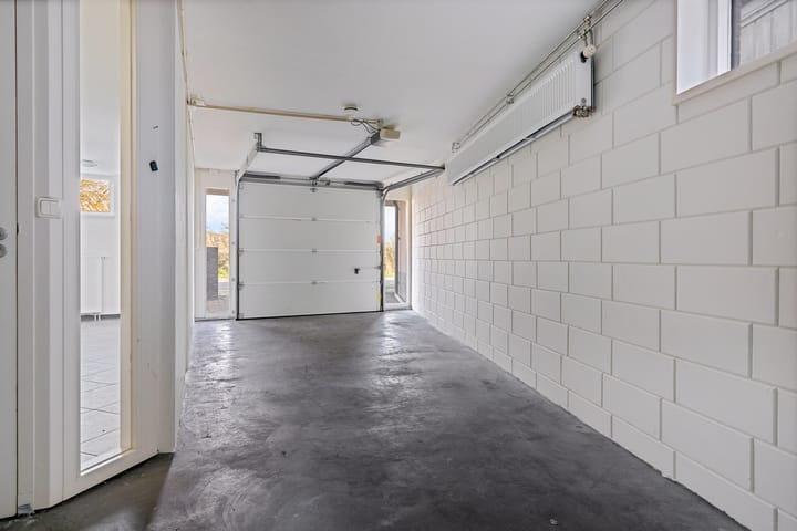 Vrijstaande woning te koop: Rijksweg 183, Ten Post