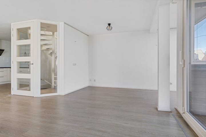 Vrijstaande woning te koop: Rijksweg 183, Ten Post