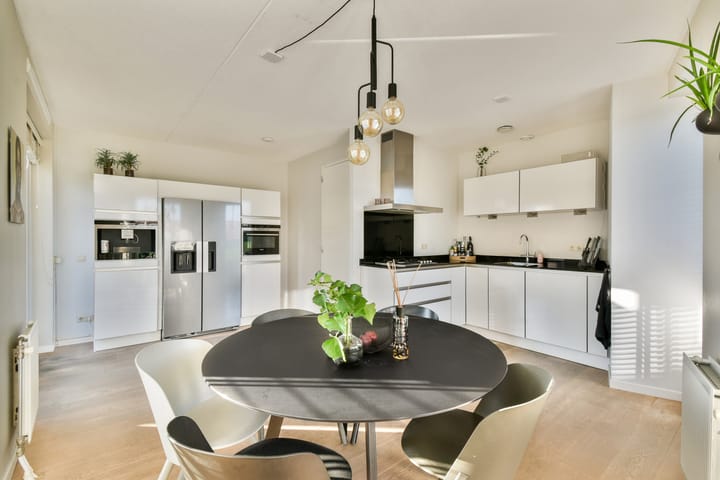 Photo 4 of Olijfhout 41