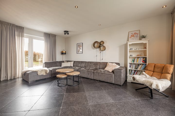 Photo 4 of Bûtenwei 10