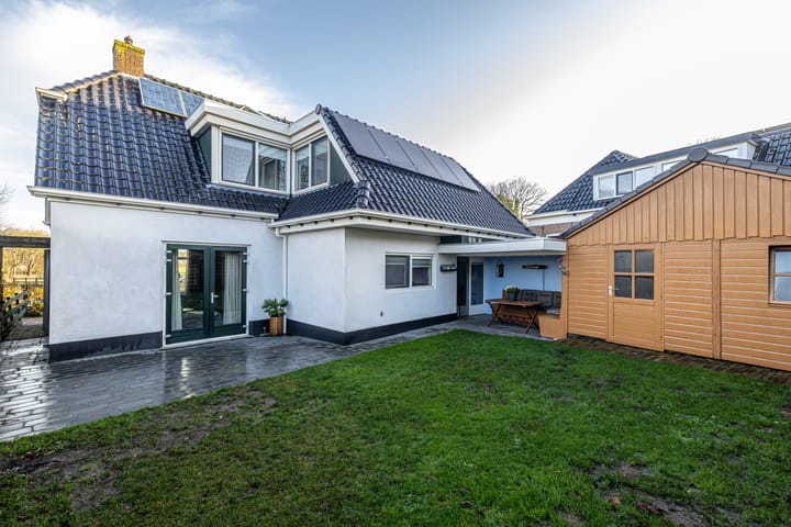 Photo 56 of Bûtenwei 10