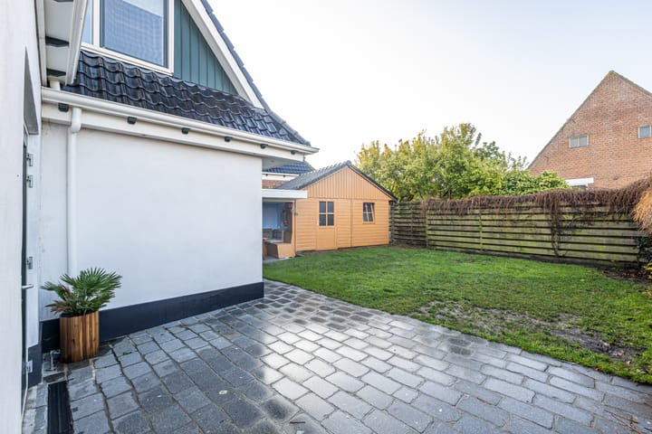 Photo 58 of Bûtenwei 10