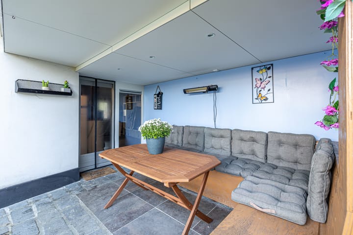 Photo 61 of Bûtenwei 10