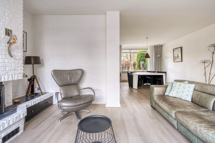 Photo 13 of Veldbloemenlaan 21