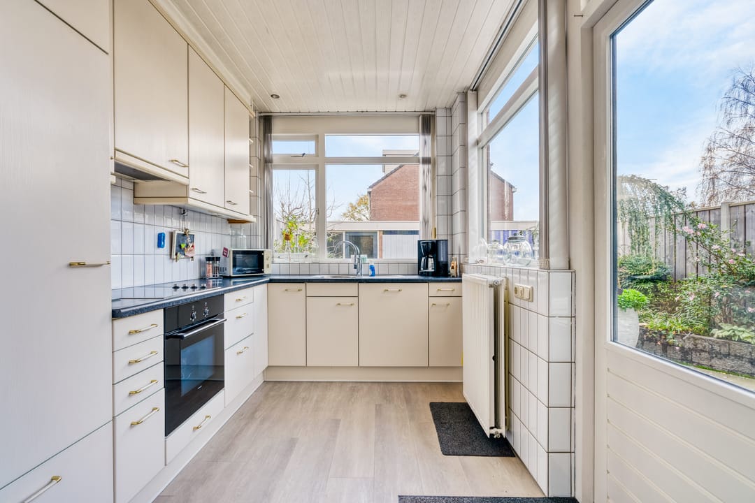 Foto 22 van Veldbloemenlaan 21