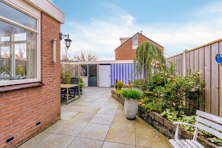 Photo 43 of Veldbloemenlaan 21