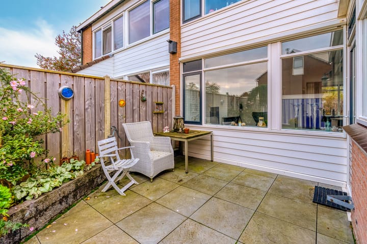 Photo 45 of Veldbloemenlaan 21