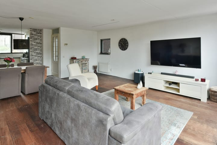 Foto 8 van Elzenhof 12