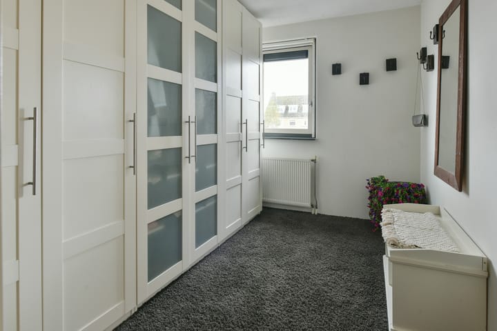 Foto 15 van Elzenhof 12